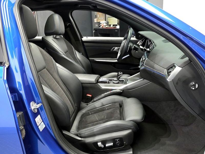2020 BMW 3 Series 320d M Sport photo 11