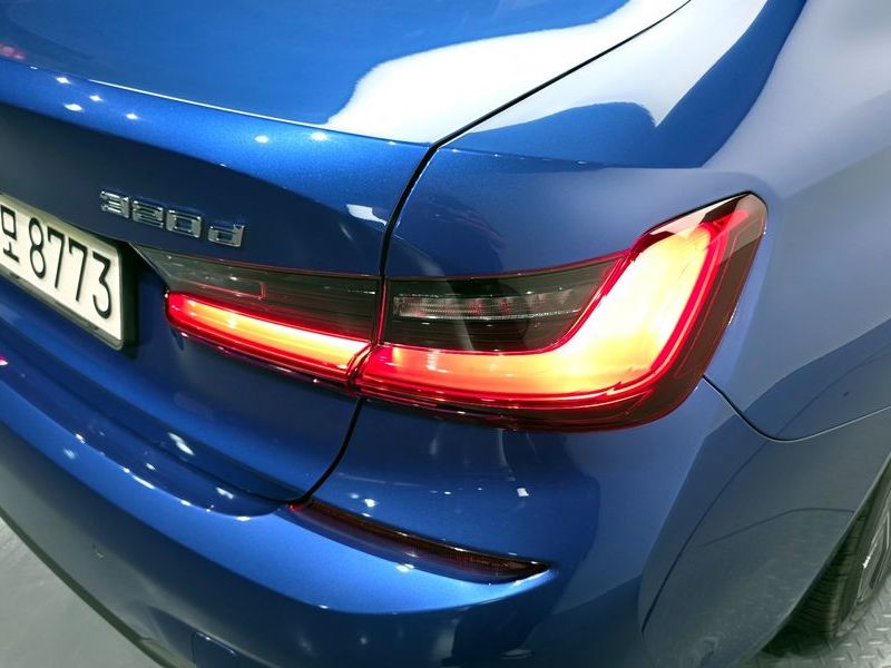 2020 BMW 3 Series 320d M Sport photo 23