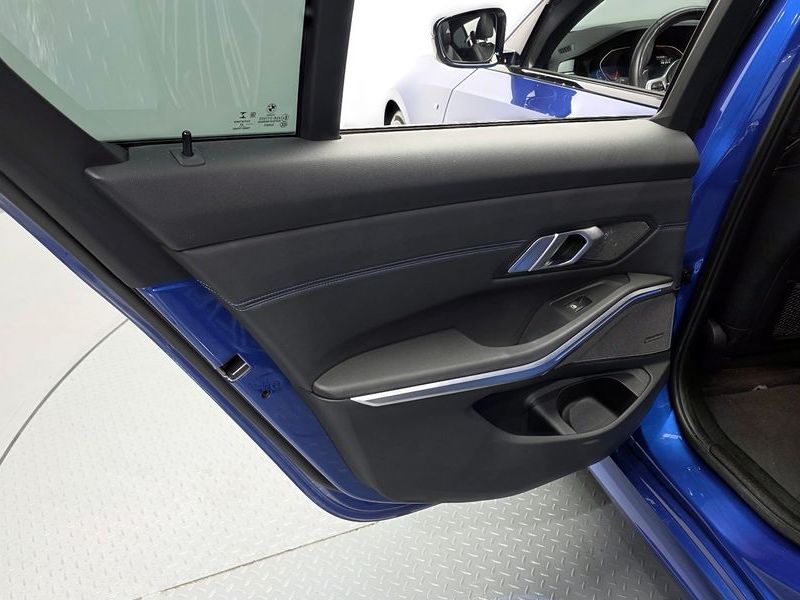 2020 BMW 3 Series 320d M Sport photo 25