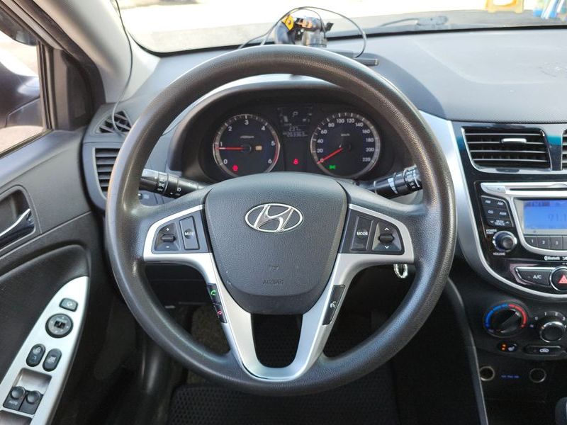 2013 Hyundai 엑센트 Diesel 1.6 VGT Premium photo 13