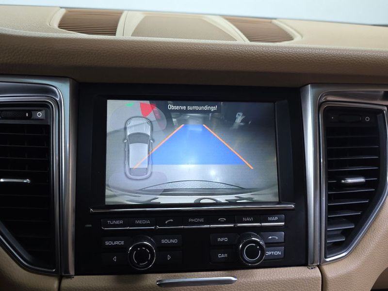 2015 Porsche Macan 2.0 95B photo 15