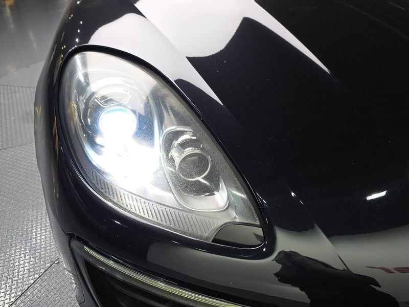 2015 Porsche Macan 2.0 95B photo 21