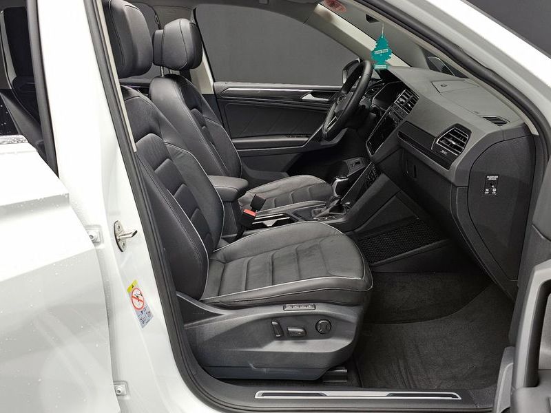 2023 Volkswagen Tiguan 2.0 TDI Prestige photo 11