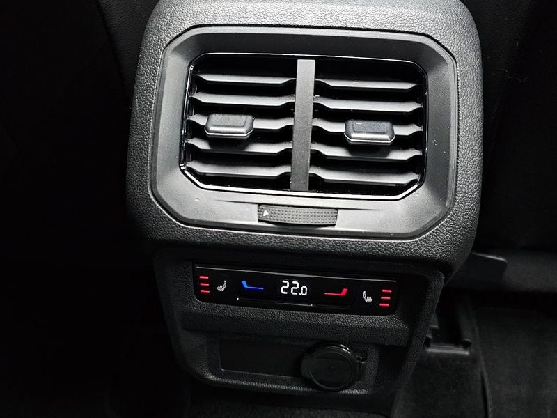 2023 Volkswagen Tiguan 2.0 TDI Prestige photo 18