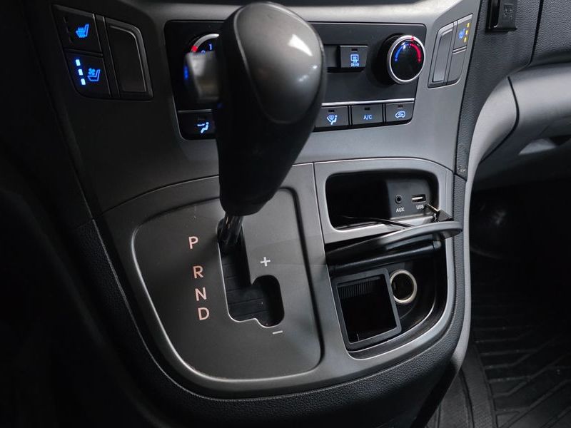 2016 Hyundai 그랜드 스타렉스 5-Seater VAN Modern photo 9