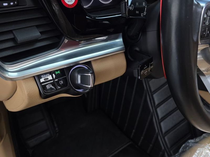 2018 Porsche Panamera 3.0 AWD photo 14