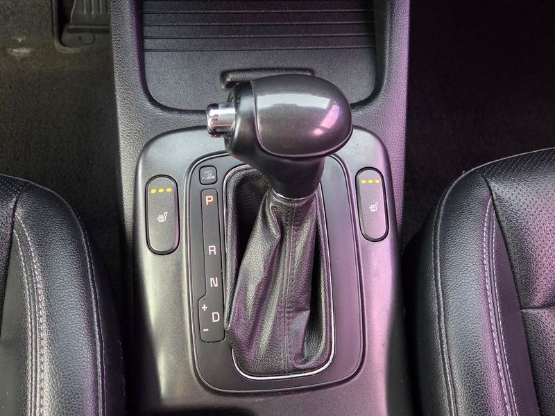 2014 Kia K3 Diesel Luxury photo 9