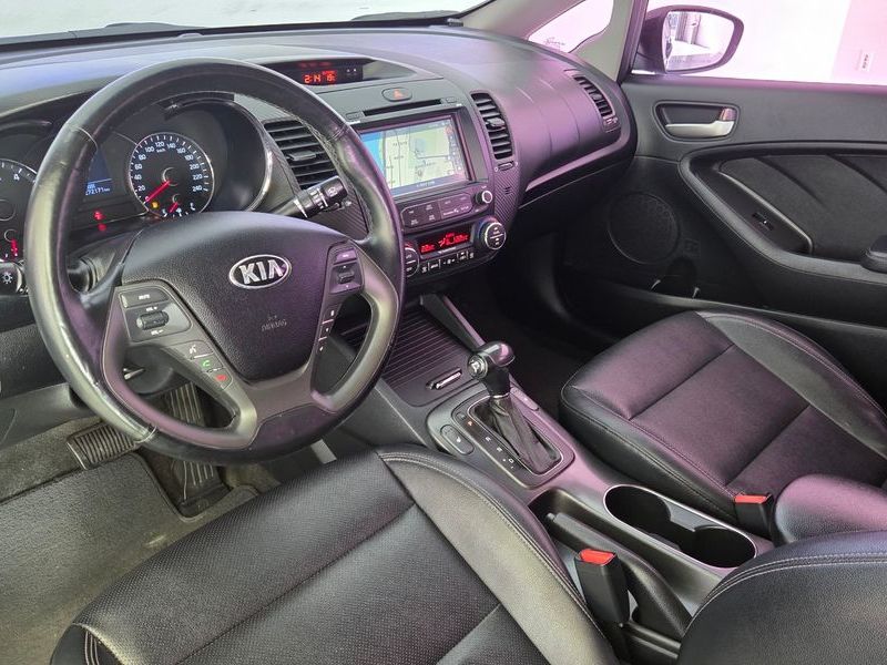 2014 Kia K3 Diesel Luxury photo 10
