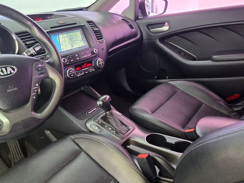 2014 Kia K3 Diesel Luxury photo 14