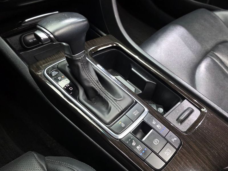 2016 Kia K5 2.0 SX Noblesse photo 9