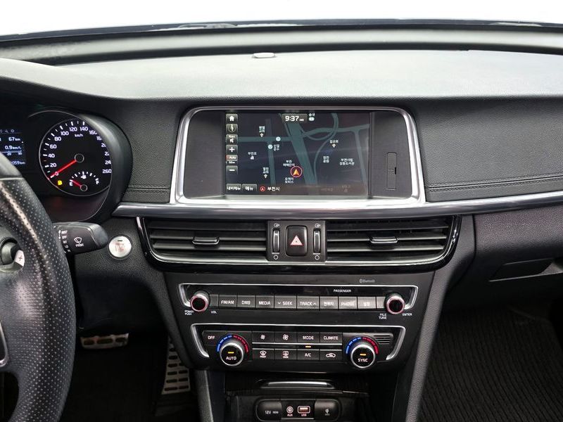 2016 Kia K5 2.0 SX Noblesse photo 14