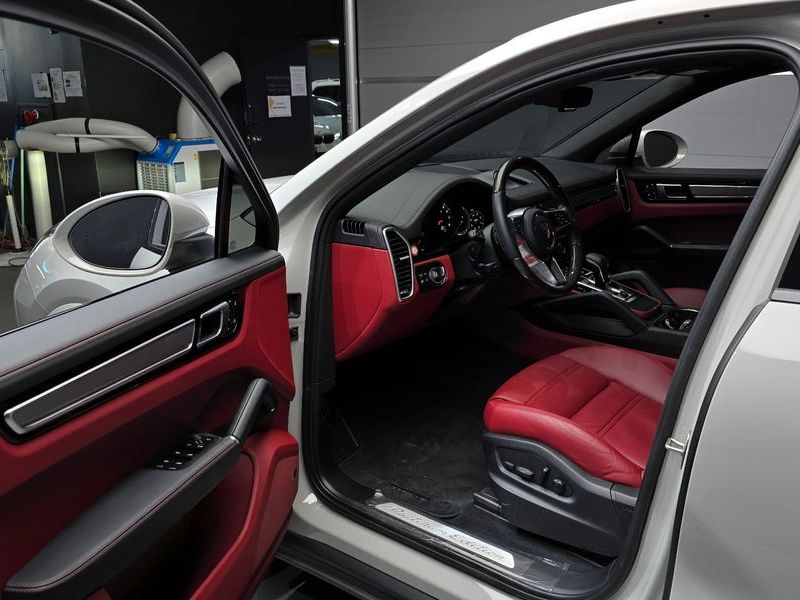 2023 Porsche Cayenne 3.0 COUPE PLATINUM EDITION photo 11