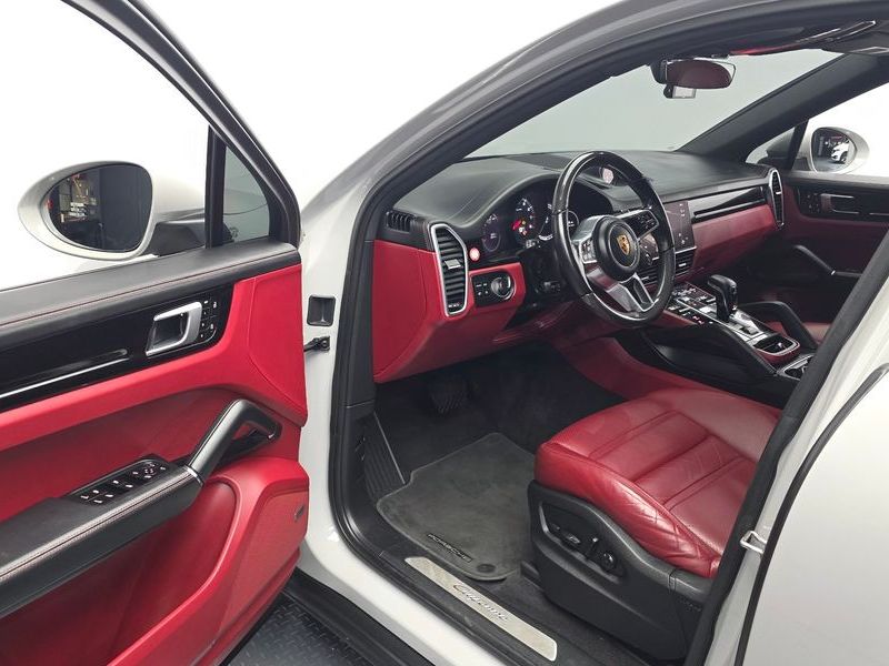 2022 Porsche Cayenne 3.0 Coupe photo 10