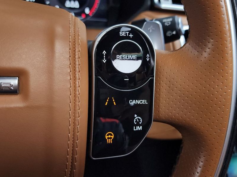 2019 Land Rover Range Rover Velar 3.0 D300 R-Dynamic HSE photo 16