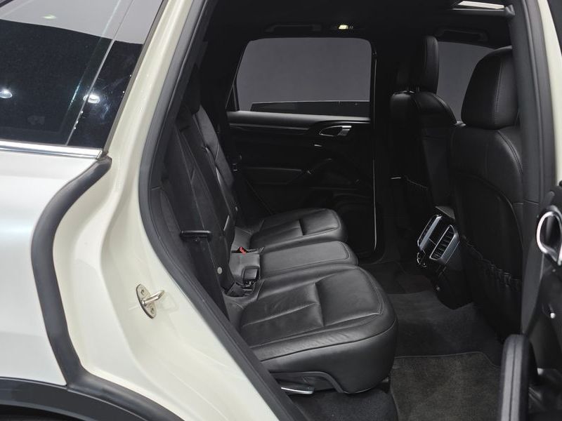 2012 Porsche Cayenne 3.0 Diesel 958 photo 11