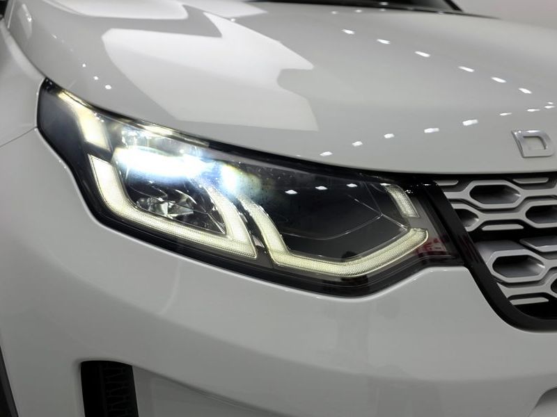 2020 Land Rover Discovery Sport P250 SE photo 22
