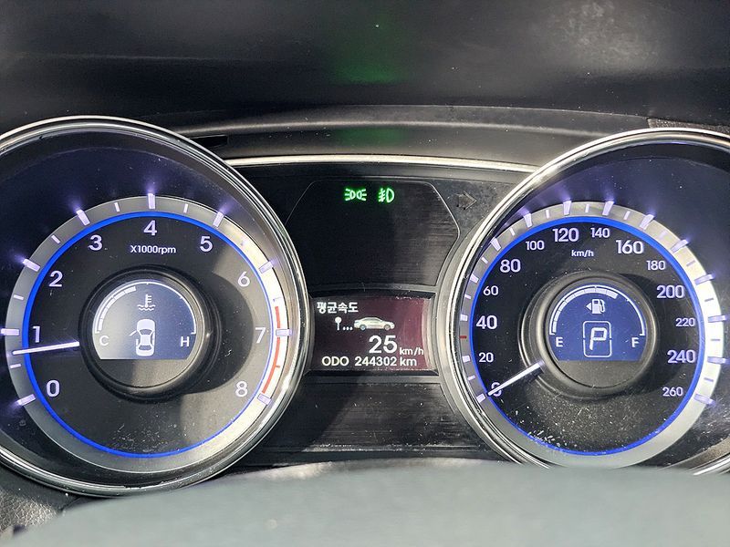 2014 Hyundai Sonata LPI TAXI Style photo 7