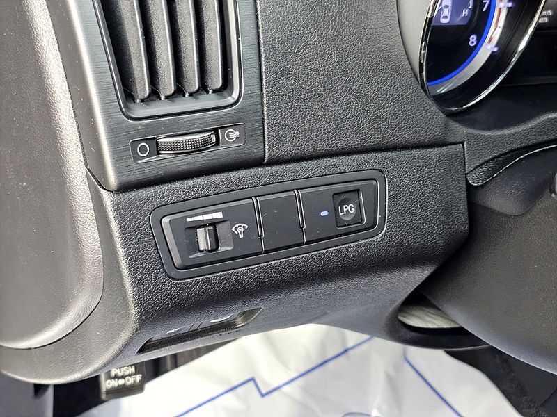 2014 Hyundai Sonata LPI TAXI Style photo 14