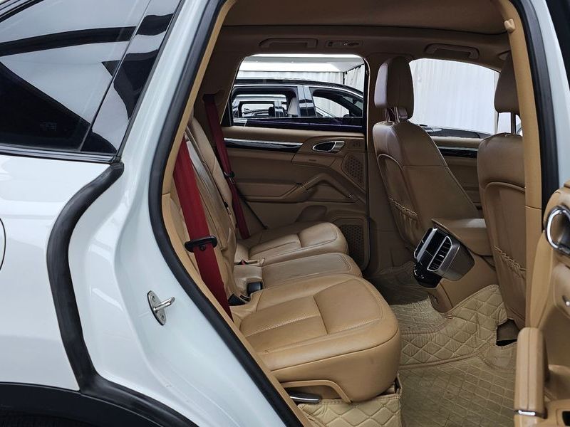 2016 Porsche Cayenne 3.0 Diesel 958 photo 12
