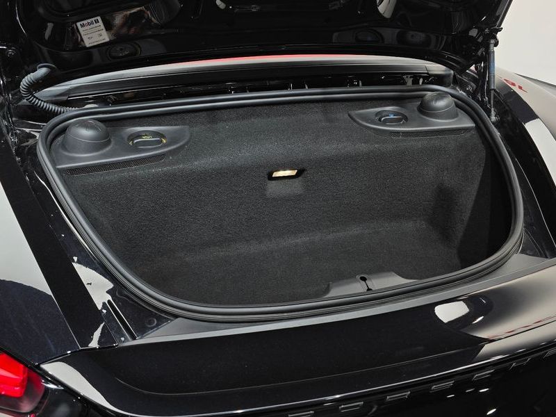 2019 Porsche 718 2.0 photo 20