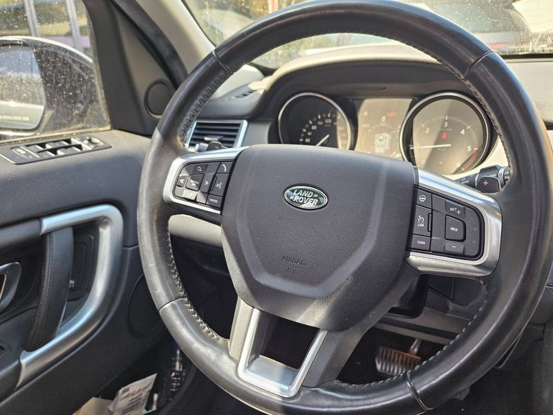 2018 Land Rover Discovery Sport 2.0 TD4 HSE Luxury photo 14