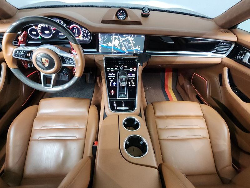 2020 Porsche Panamera 4.0 GTS photo 7