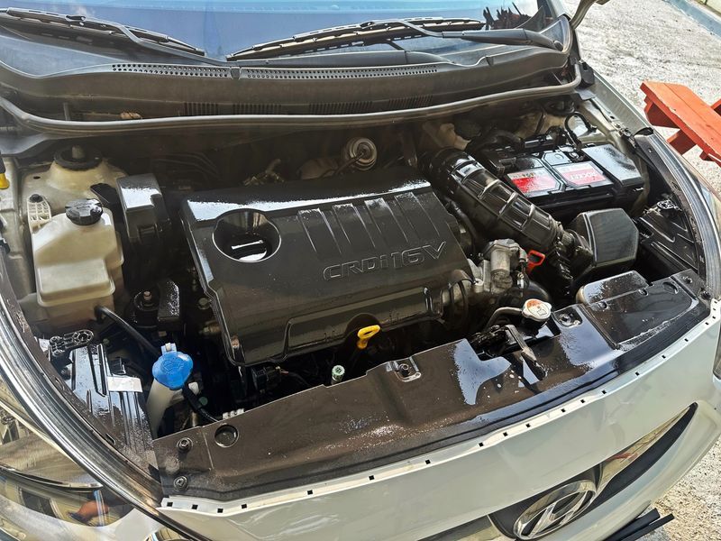 2015 Hyundai 엑센트 Diesel 1.6 VGT Smart photo 7