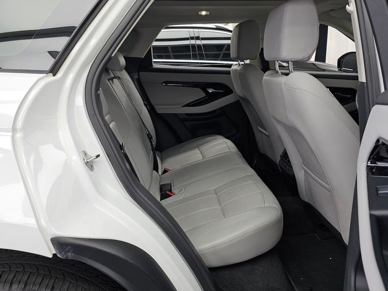 2024 Land Rover Range Rover Evoque P250 S photo 12