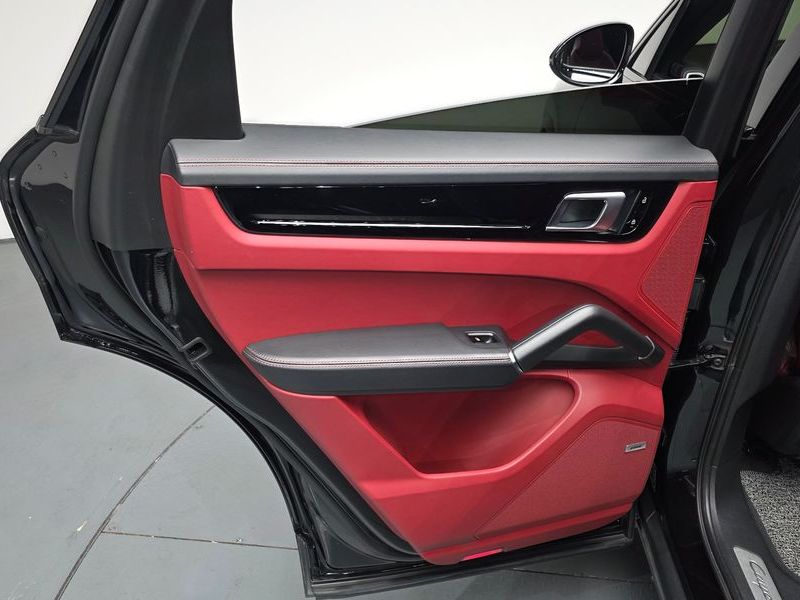 2021 Porsche Cayenne 3.0 Coupe photo 25