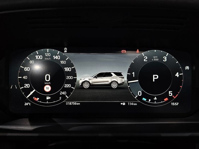 2025 Land Rover Discovery D350 Dynamic HSE photo 8