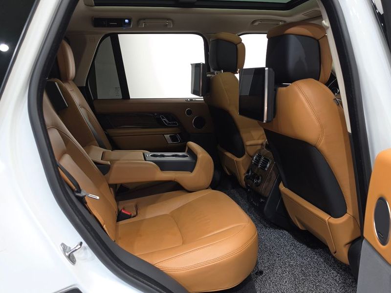 2021 Land Rover Range Rover D350 Vogue SE Disel photo 11