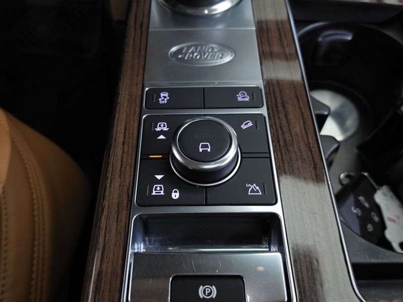 2021 Land Rover Range Rover D350 Vogue SE Disel photo 20