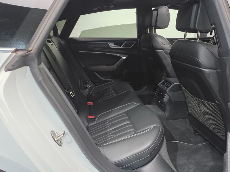 2020 Audi A7 55 TFSI Quattro Premium photo 12