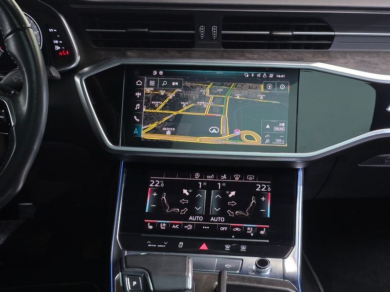 2020 Audi A7 55 TFSI Quattro Premium photo 14