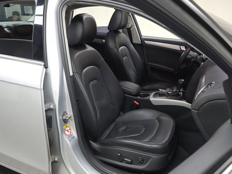 2012 Audi A4 2.0 TDI B8 photo 12