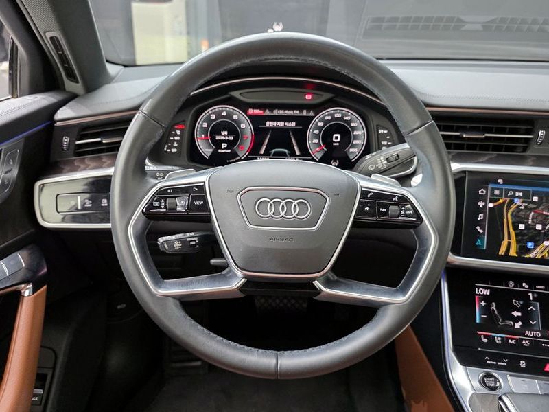 2023 Audi A6 45 TFSI Premium photo 13