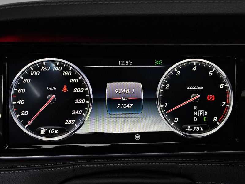 2015 Mercedes-Benz S-Class S400L 4MATIC photo 8
