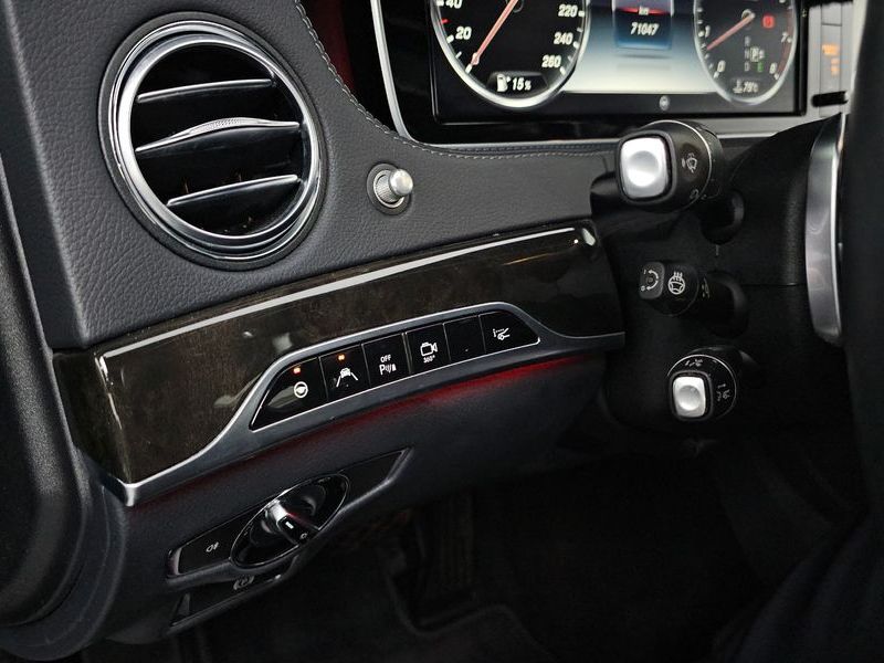 2015 Mercedes-Benz S-Class S400L 4MATIC photo 16