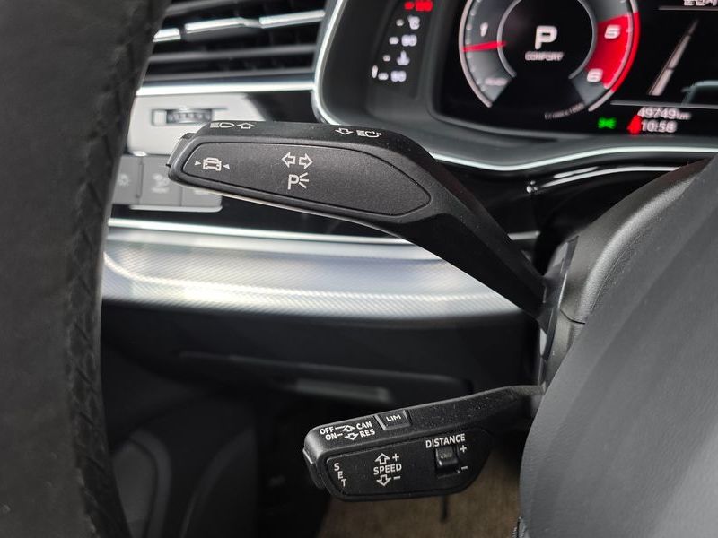 2021 Audi Q7 45 TDI Quattro photo 17