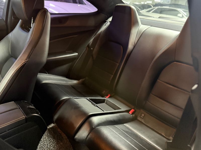 2013 Mercedes-Benz C-Class C220 CDI Coupe photo 10