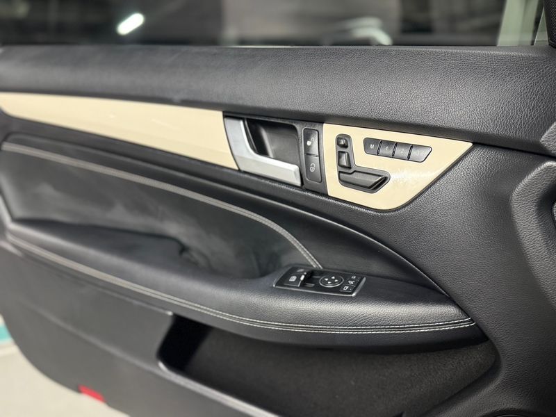 2013 Mercedes-Benz C-Class C220 CDI Coupe photo 13