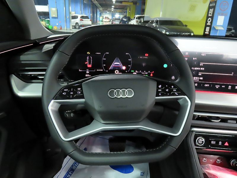 2025 Audi Q5 45 TFSI Quattro S Line Sportback photo 14