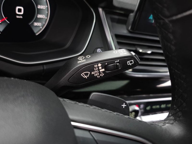 2021 Audi Q5 40 TDI Quattro Premium photo 27