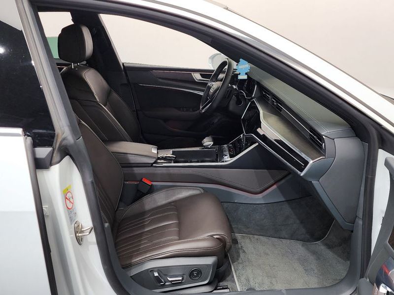 2020 Audi A7 55 TFSI Quattro Premium photo 11