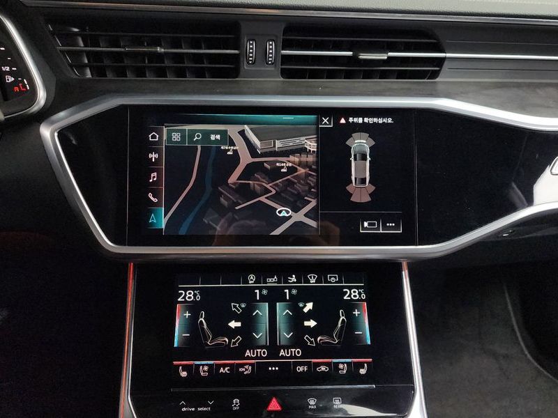 2020 Audi A7 55 TFSI Quattro Premium photo 14