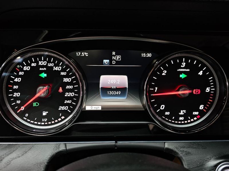 2018 Mercedes-Benz E-Class E220d 4MATIC Avantgarde photo 8