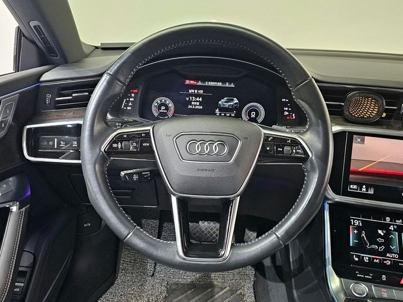 2020 Audi A7 55 TFSI Quattro Premium photo 12