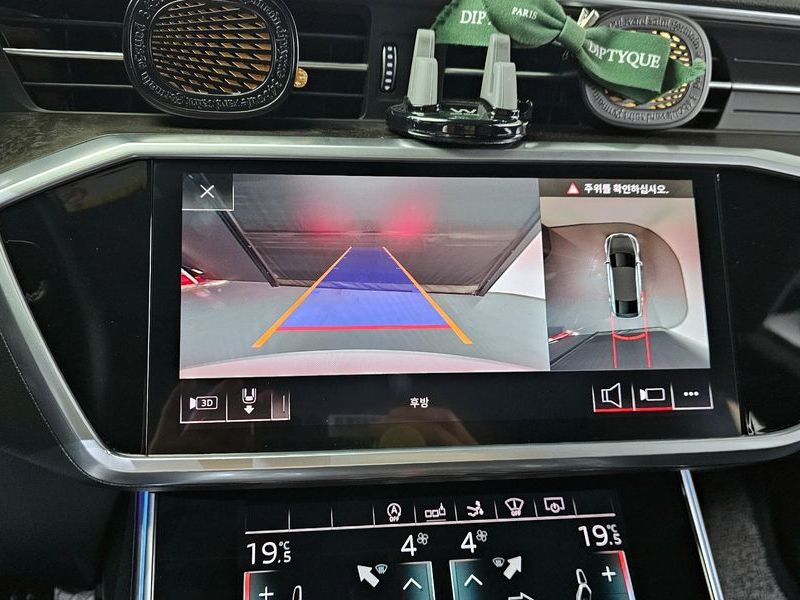 2020 Audi A7 55 TFSI Quattro Premium photo 14