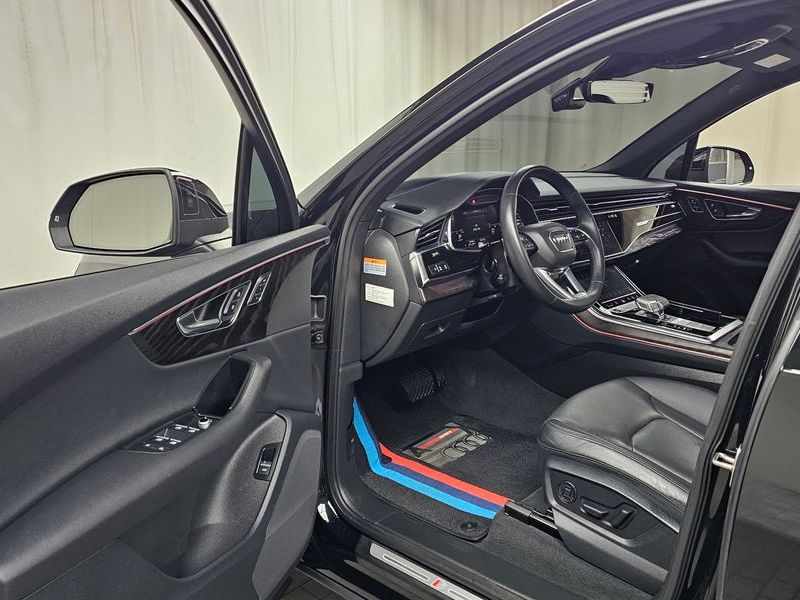 2022 Audi Q7 45 TDI Quattro Premium photo 10