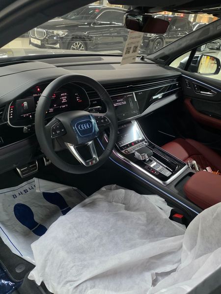 2026 Audi Q7 4.0 TFSI Quattro photo 7